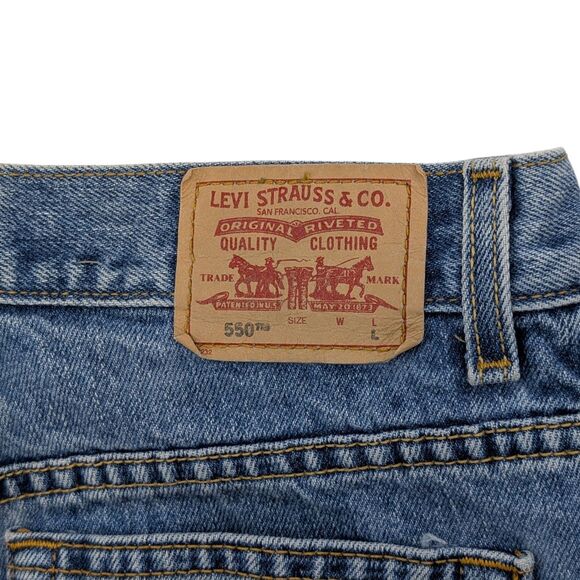 Vintage Levi's 550 Relaxed Tapered Leg Blue Denim Jeans Tag Size 12 MIS L - Picture 10 of 15